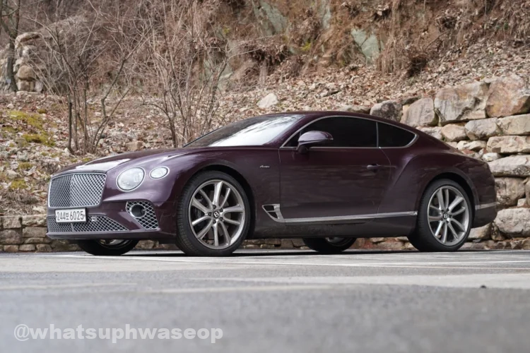 Bently Continental GT Azure